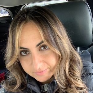 Meet your Posher, Nadia